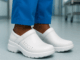 Chaussure infirmiere moderne confortable hôpital